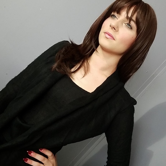 Stunning Imported Top CHECK THIS OUT!!! - Picture 3 of 6